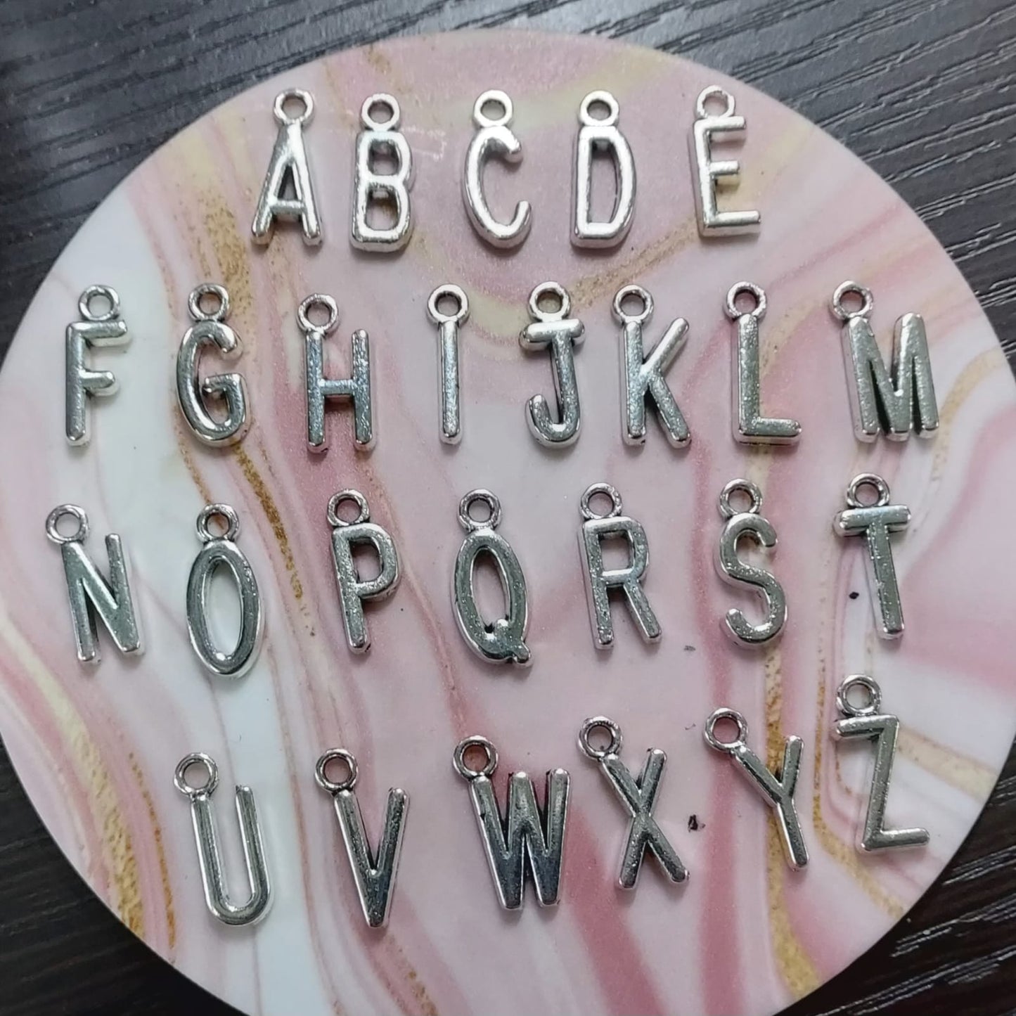 Charms (Dijes) de Letras - Plateado
