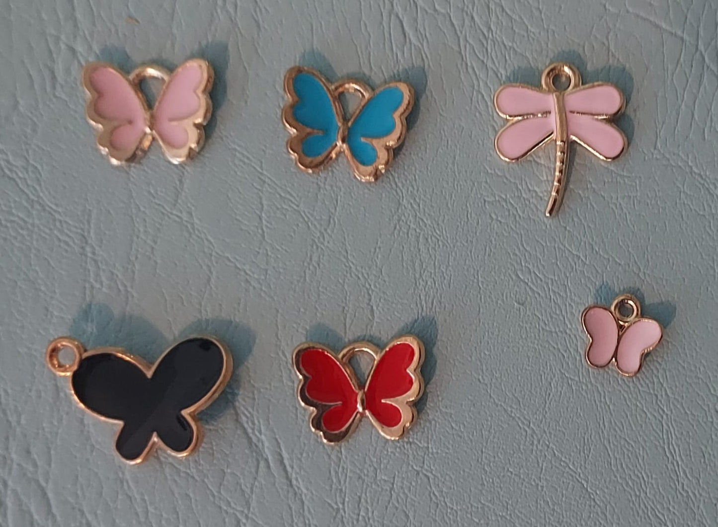 🦋🐾 Charms de Mariposas