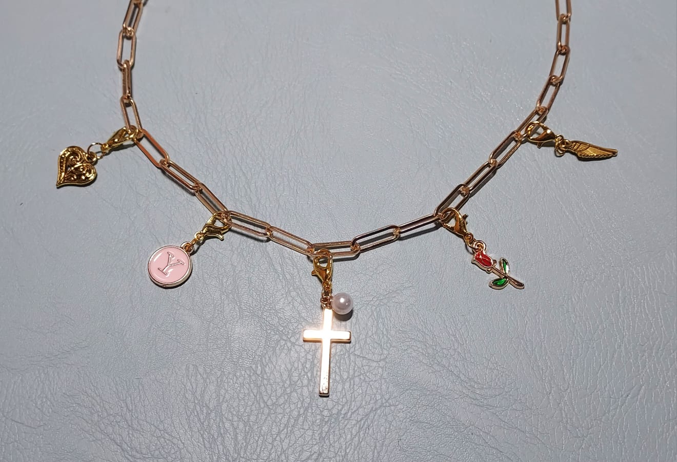 Collar de cadena de clip para personalizar (Color Dorado)